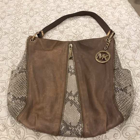Michael Kors Handbags - Michael Kors Tan/Snake Skin Shoulder Bag Michael Kors Handbags - Michael Kors Tan/Snake Skin Shoulder Bag